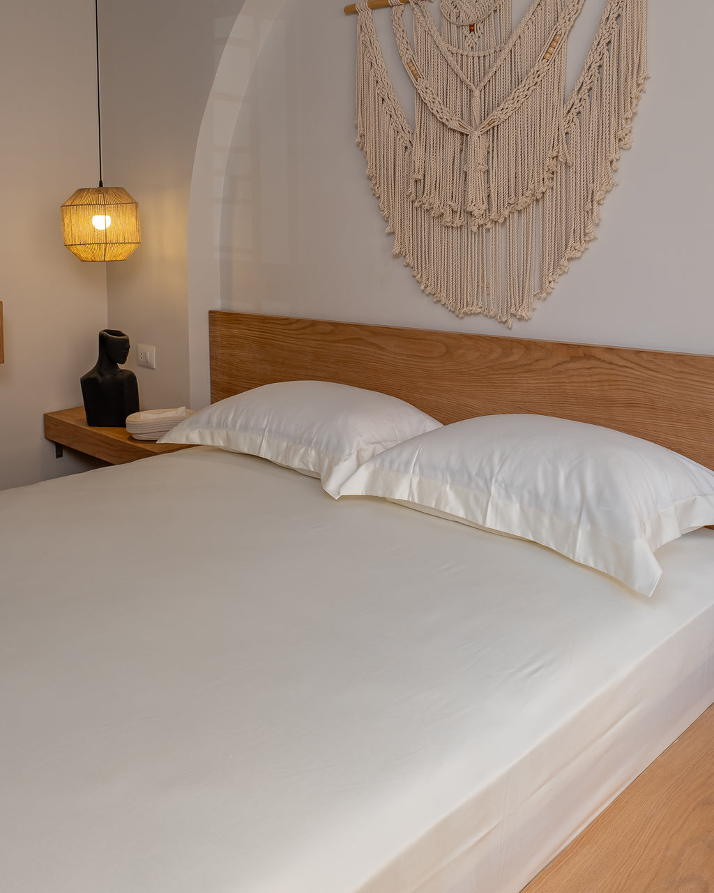 CREAM oxford silky cotton bedsheet