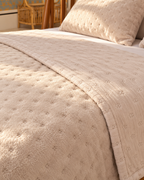 VANILLA DOTELLA Embroidered Blanket Set