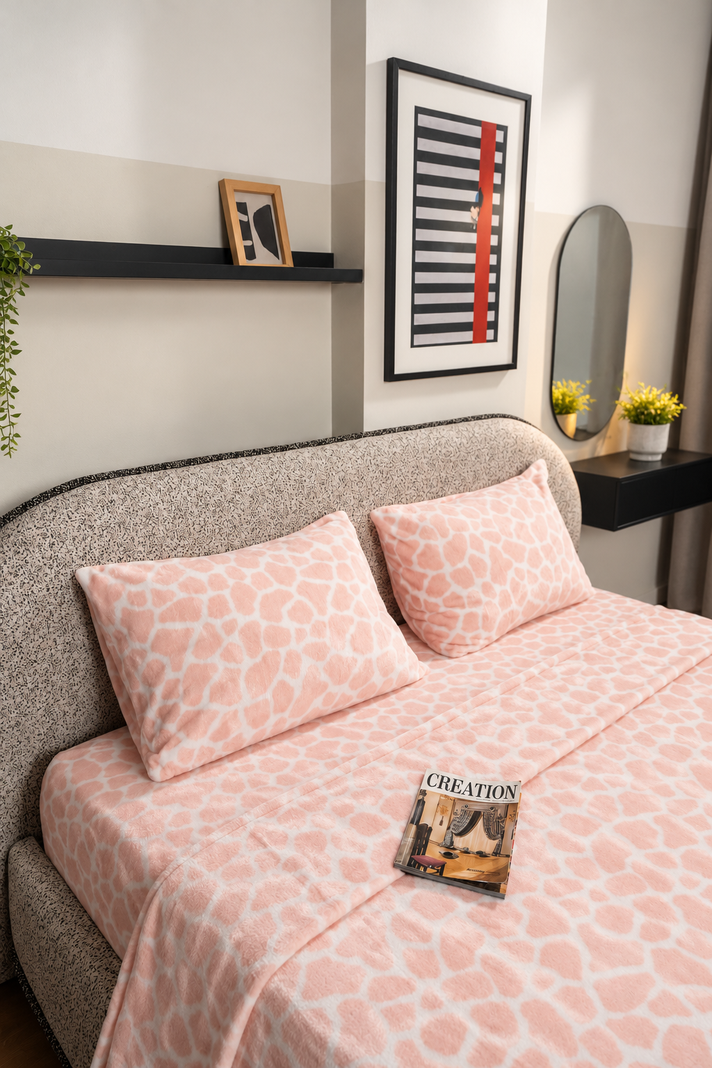 PINK GIRA Colorful Flannel Bedsheet Set