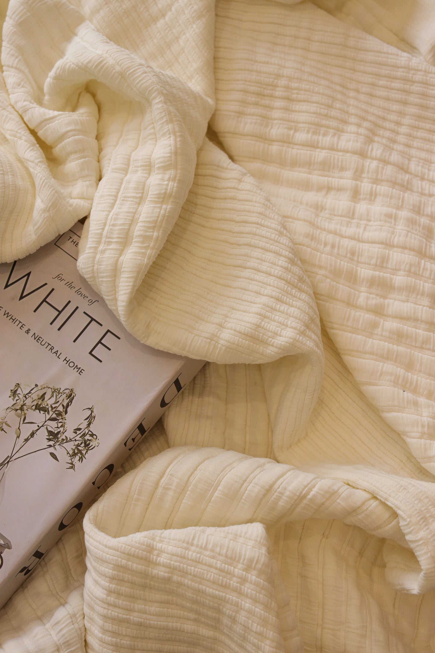 CREAMY ELITE Washed Cotton Throw Blanket