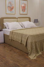 GOLDEN DIAMOND Woven Throw Blanket