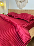 CRIMSON stripe duvet cover