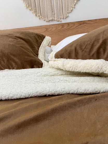 BISCUIT Velvet Lamb Wool Blanket