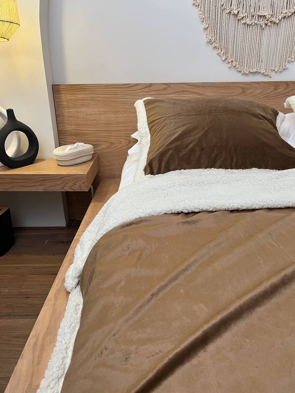 BISCUIT Velvet Lamb Wool Blanket