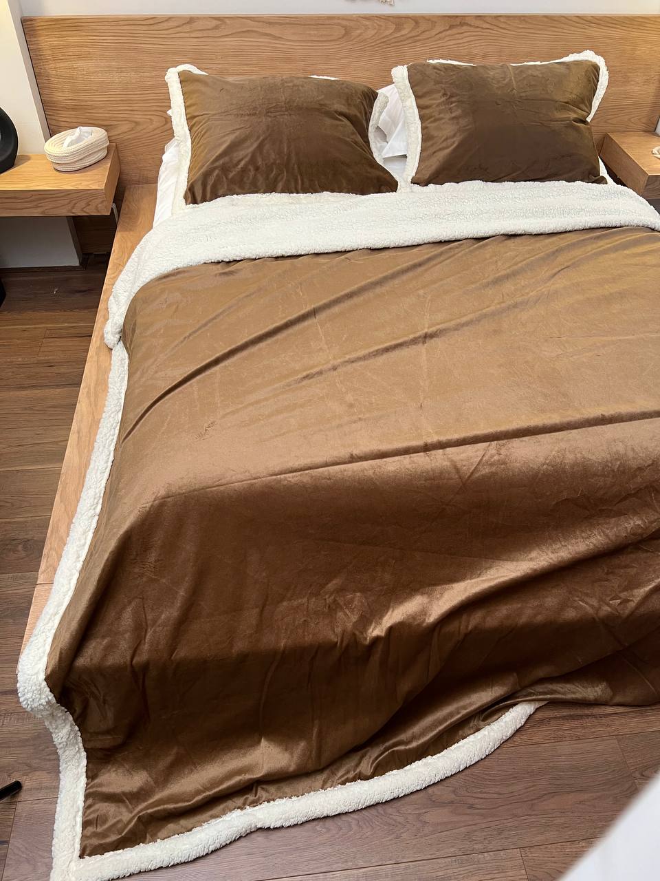 BISCUIT Velvet Lamb Wool Blanket