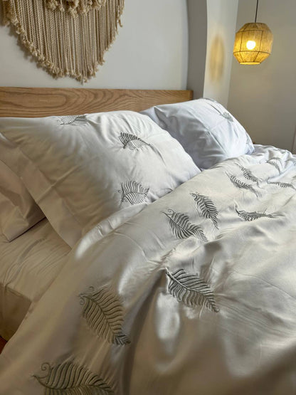 FLOAT WITH ME silky cotton duvet cover