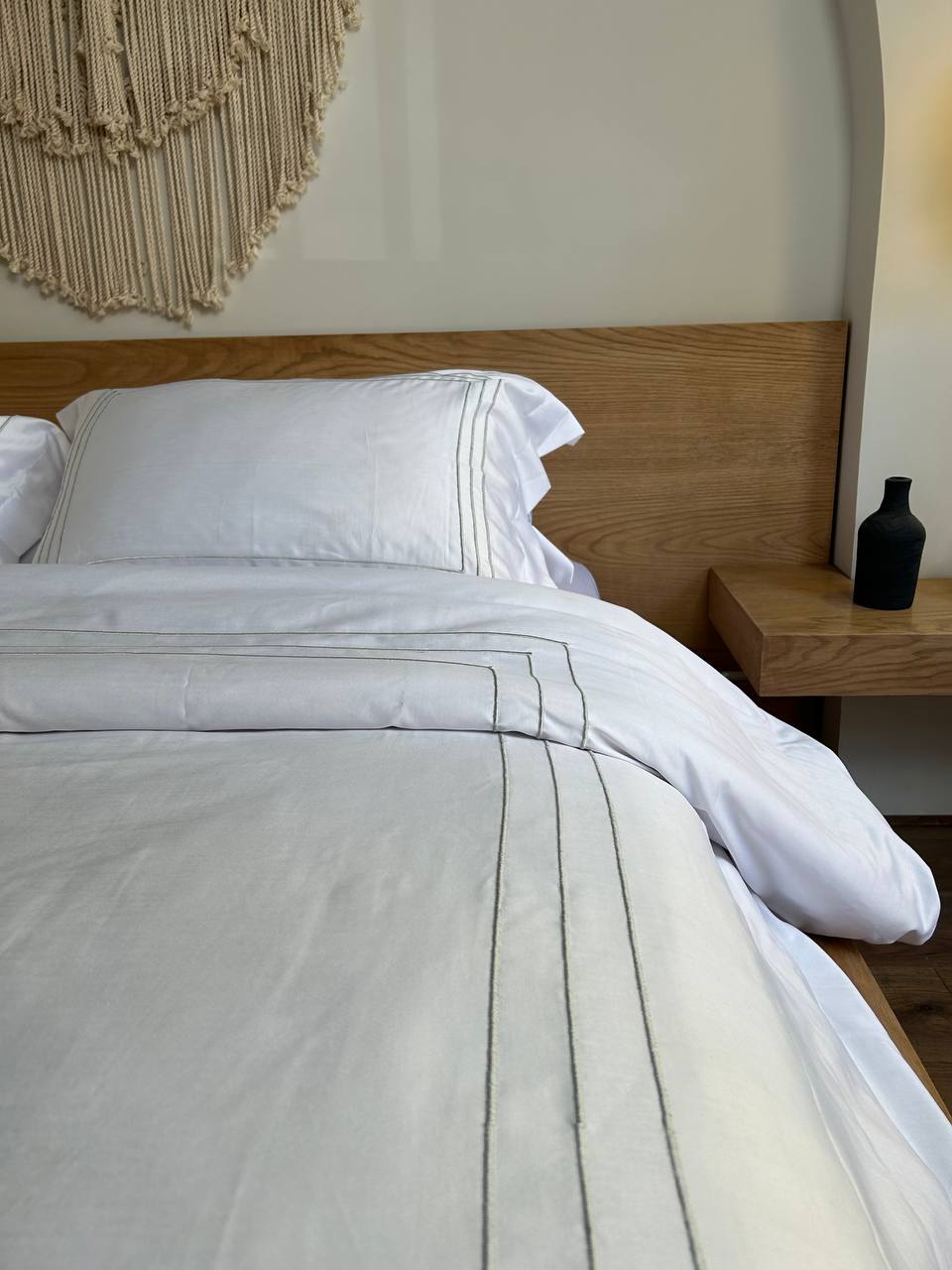 CLASSIC TOUCH silky cotton duvet cover