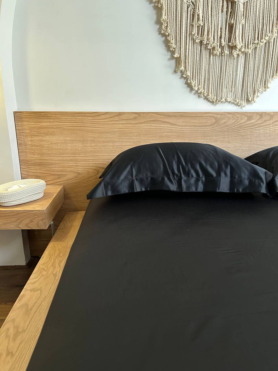 BLACK oxford silky cotton bedsheet