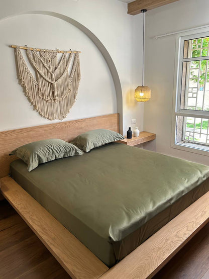 OLIVE oxford silky cotton bedsheet