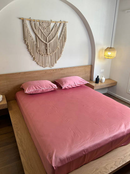 WATERMELON cordon silky cotton bedsheet