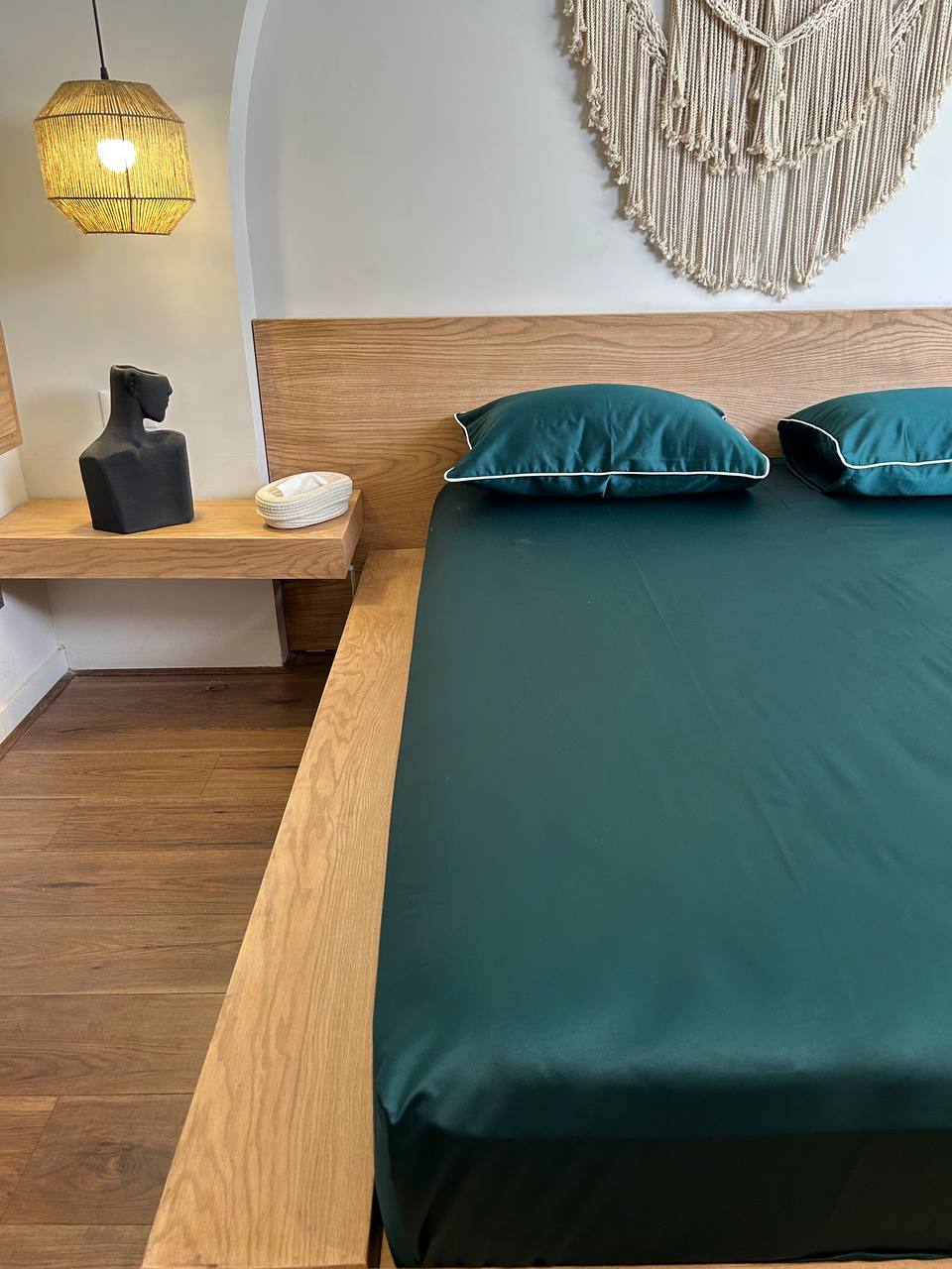 EMERALD cordon silky cotton bedsheet