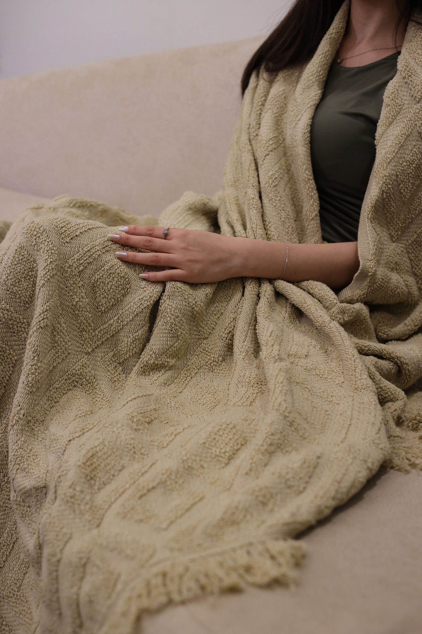 GOLDEN DIAMOND Jacquard Throw Blanket