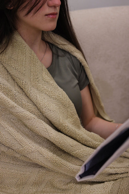GOLDEN DIAMOND Jacquard Throw Blanket