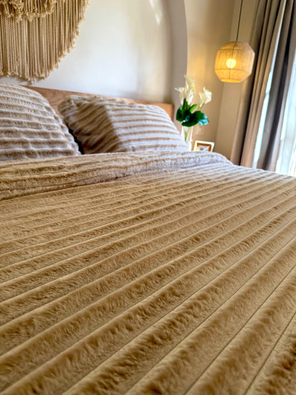 HONEYCOMB Flow Fur Duvet