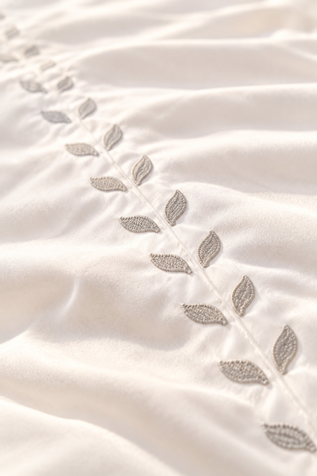 EVERLEAF Embroidered Premium Cotton Bedsheet