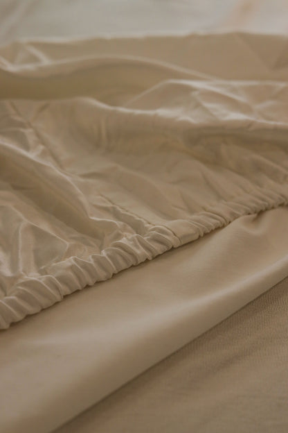 RIBBONELLE CREAM silky cotton bedsheet