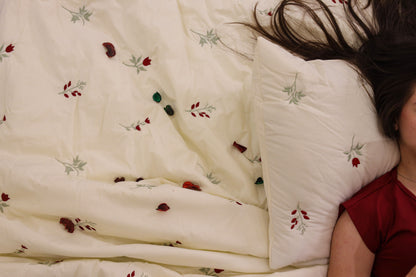 ROSELLE Embroidered Summer Duvet