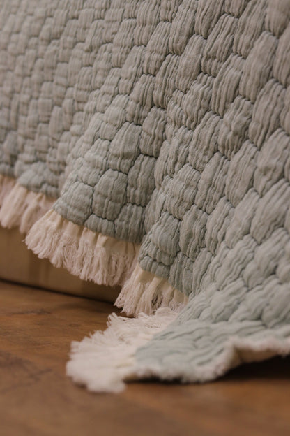 PISTACHIO PUFFY Muslin Cotton Throw Blanket