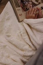 WHITE PALACE Crinkle Cotton Throw Blanket