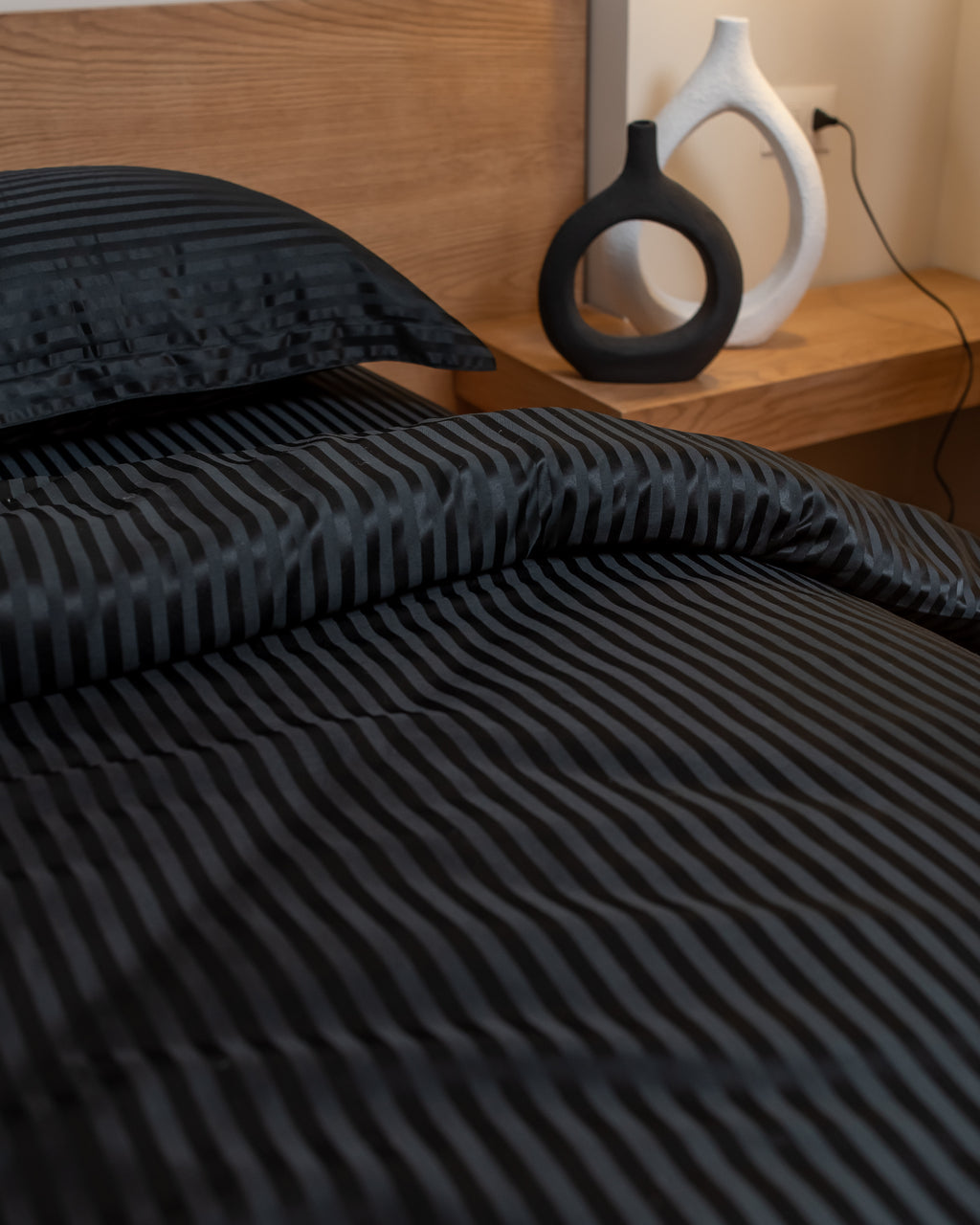 BLACK stripe duvet cover