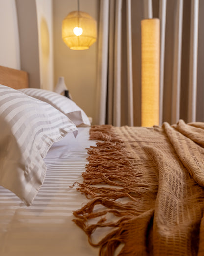 BISCUIT Becca Cotton Throw Blanket