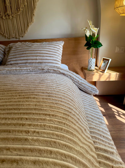 HONEYCOMB Flow Fur Duvet