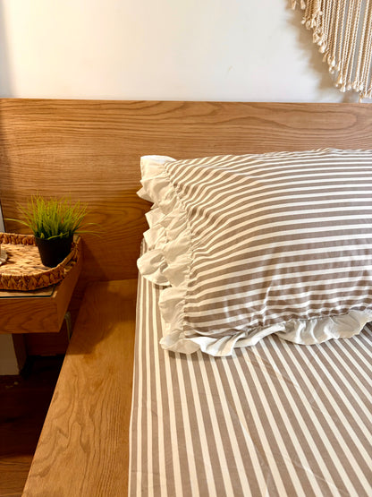 CAFE RUFFLES cotton bedsheet