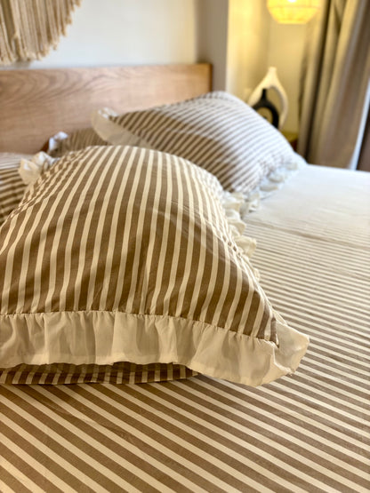 CAFE RUFFLES cotton bedsheet