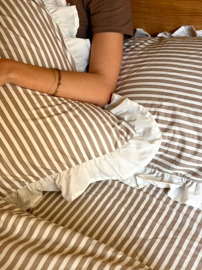 CAFE RUFFLES cotton bedsheet