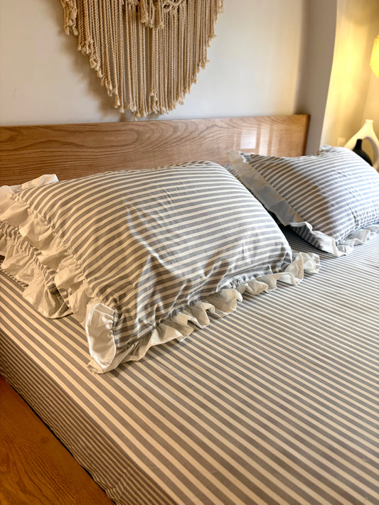 CLOUD RUFFLES cotton bedsheet