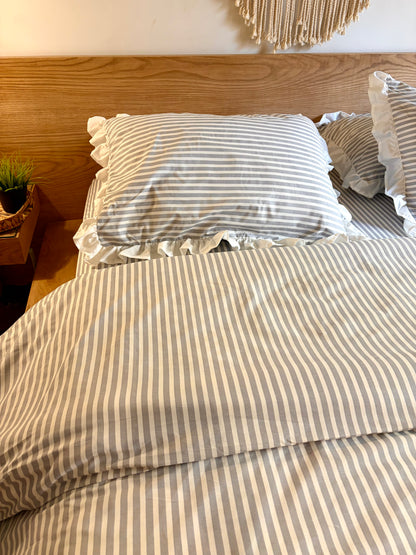 CLOUD RUFFLES cotton duvet cover