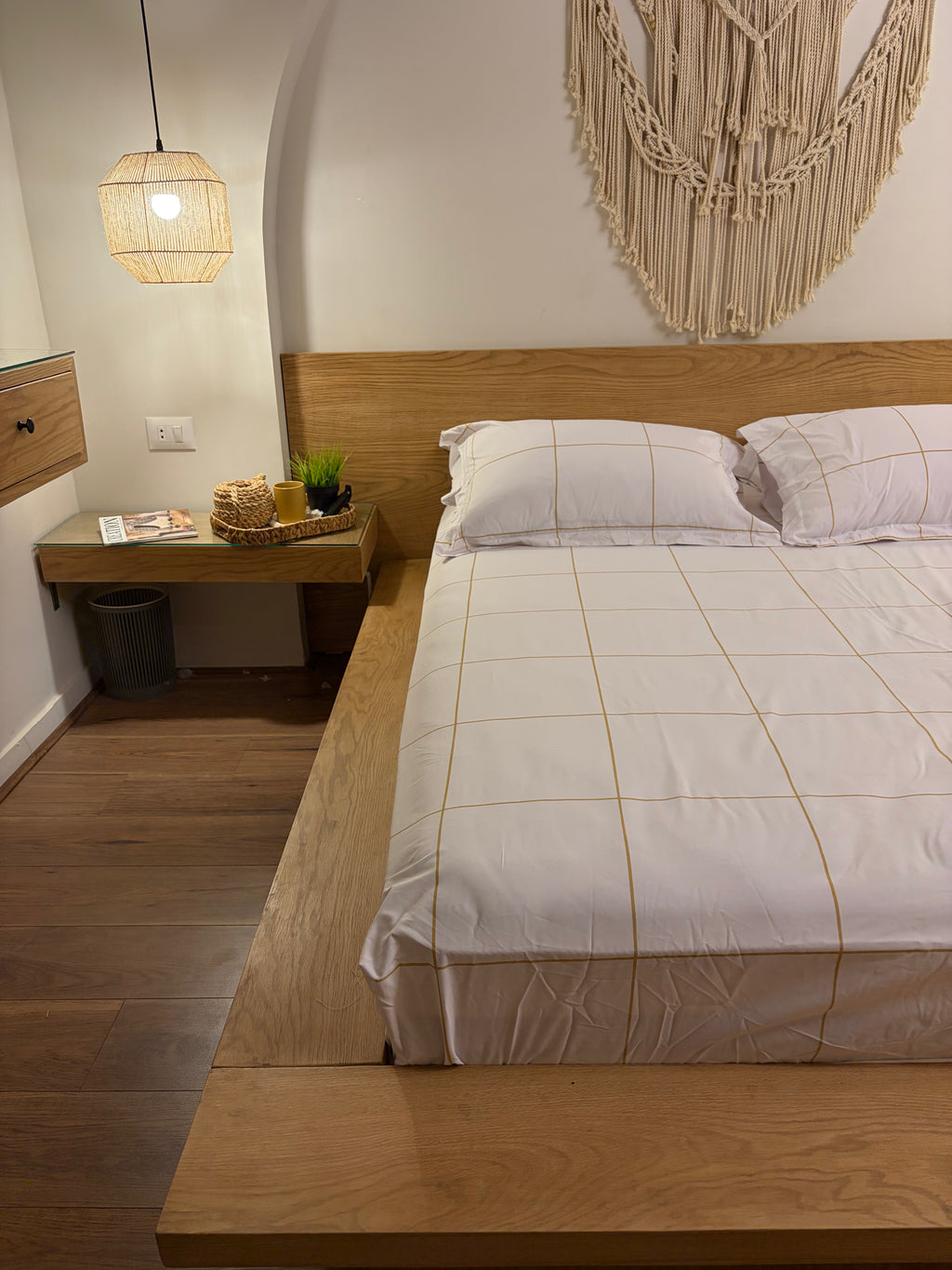 YELLOW LINEA cotton bedsheet