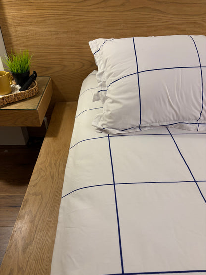 BLUE LINEA cotton bedsheet