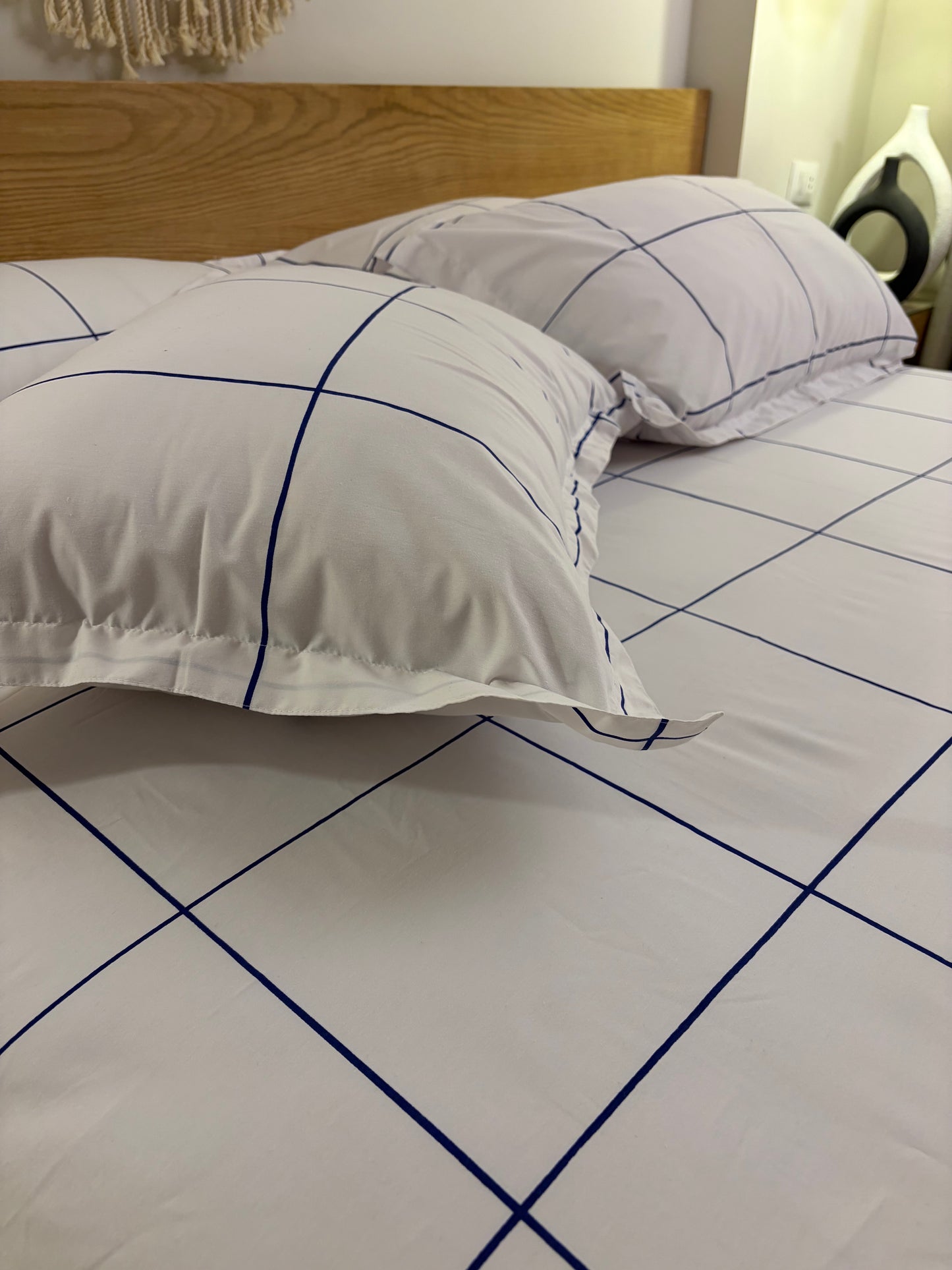 BLUE LINEA cotton bedsheet