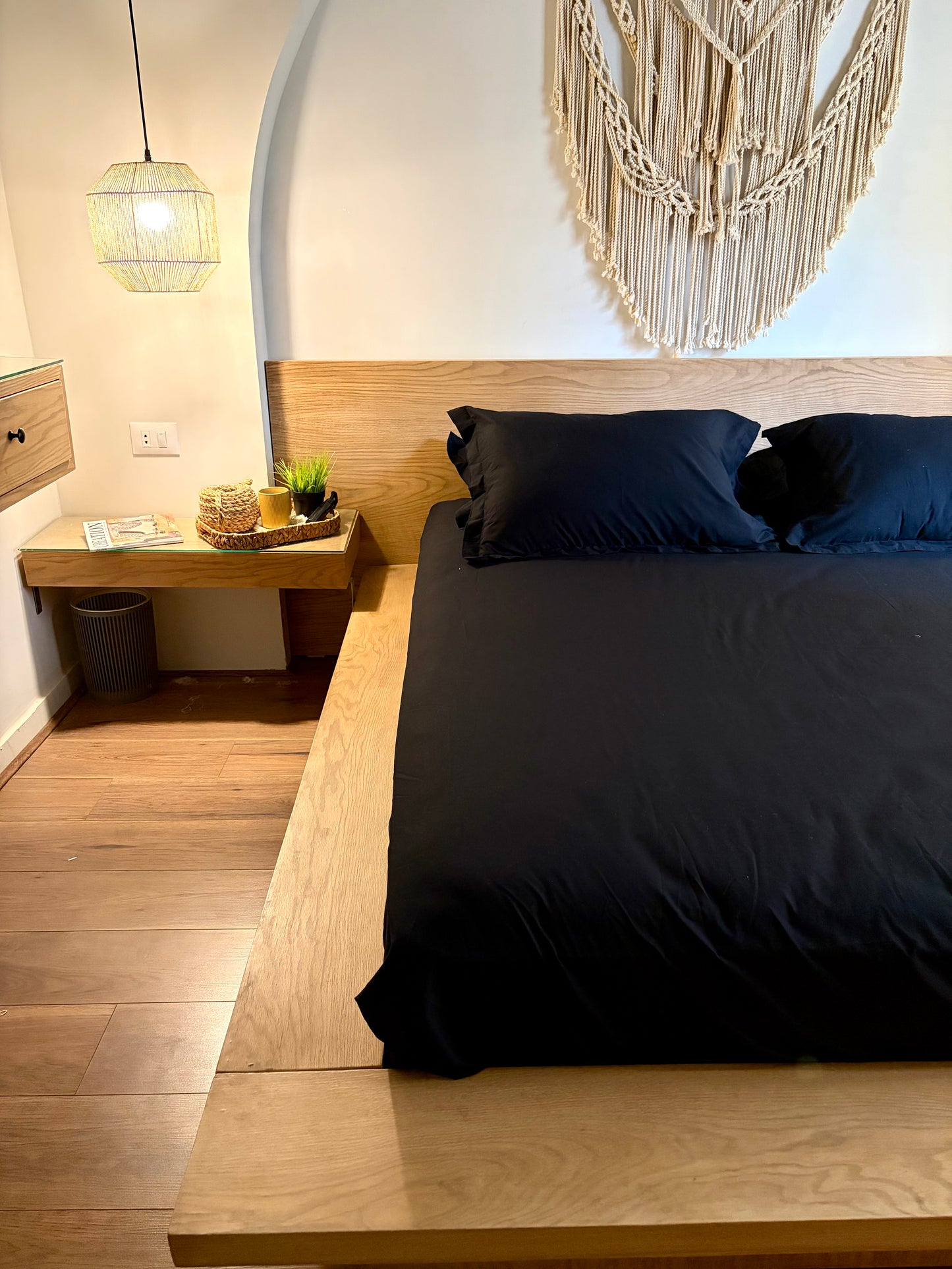 NOIR Premium Cotton Bedsheet