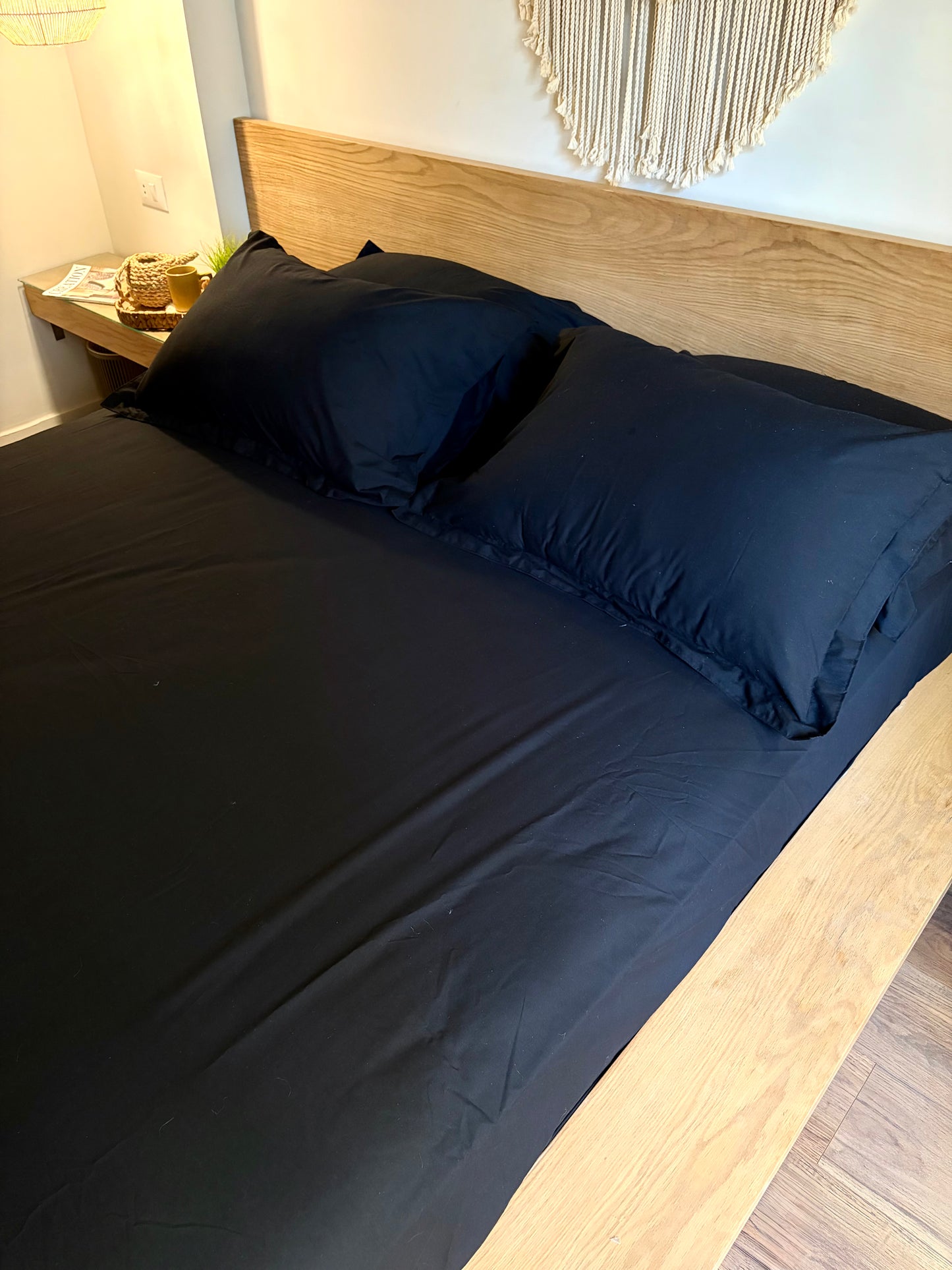 NOIR Premium Cotton Bedsheet