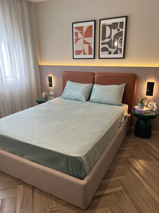 PISTACHIO velvet bedsheet