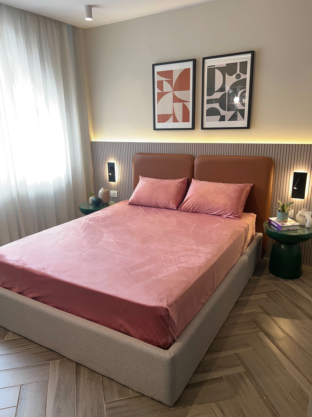CASHMERE Plain Velvet Bedsheet