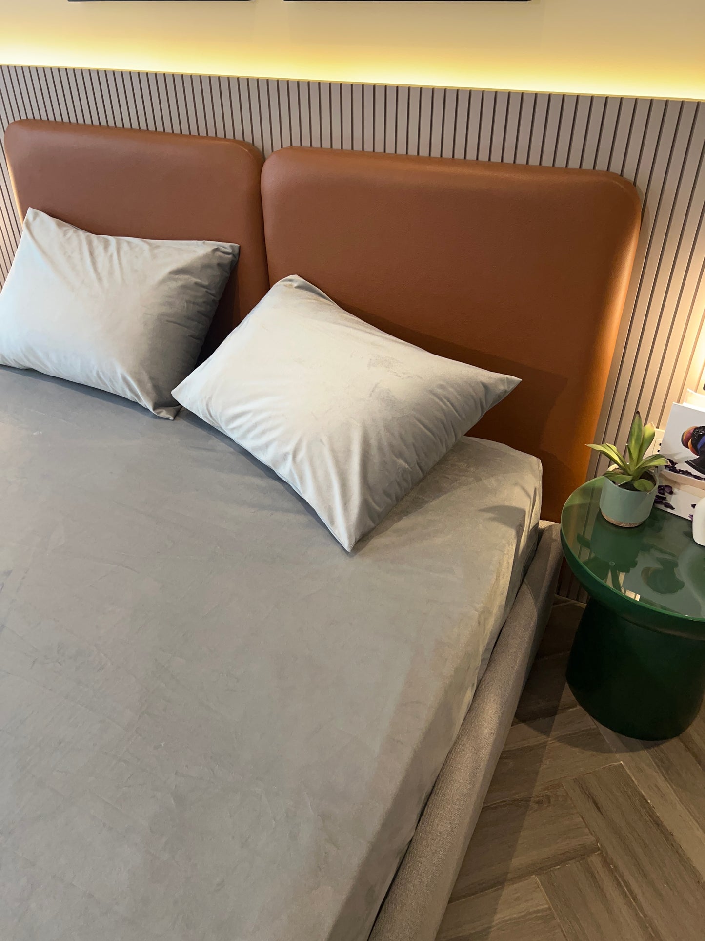 GREY velvet bedsheet