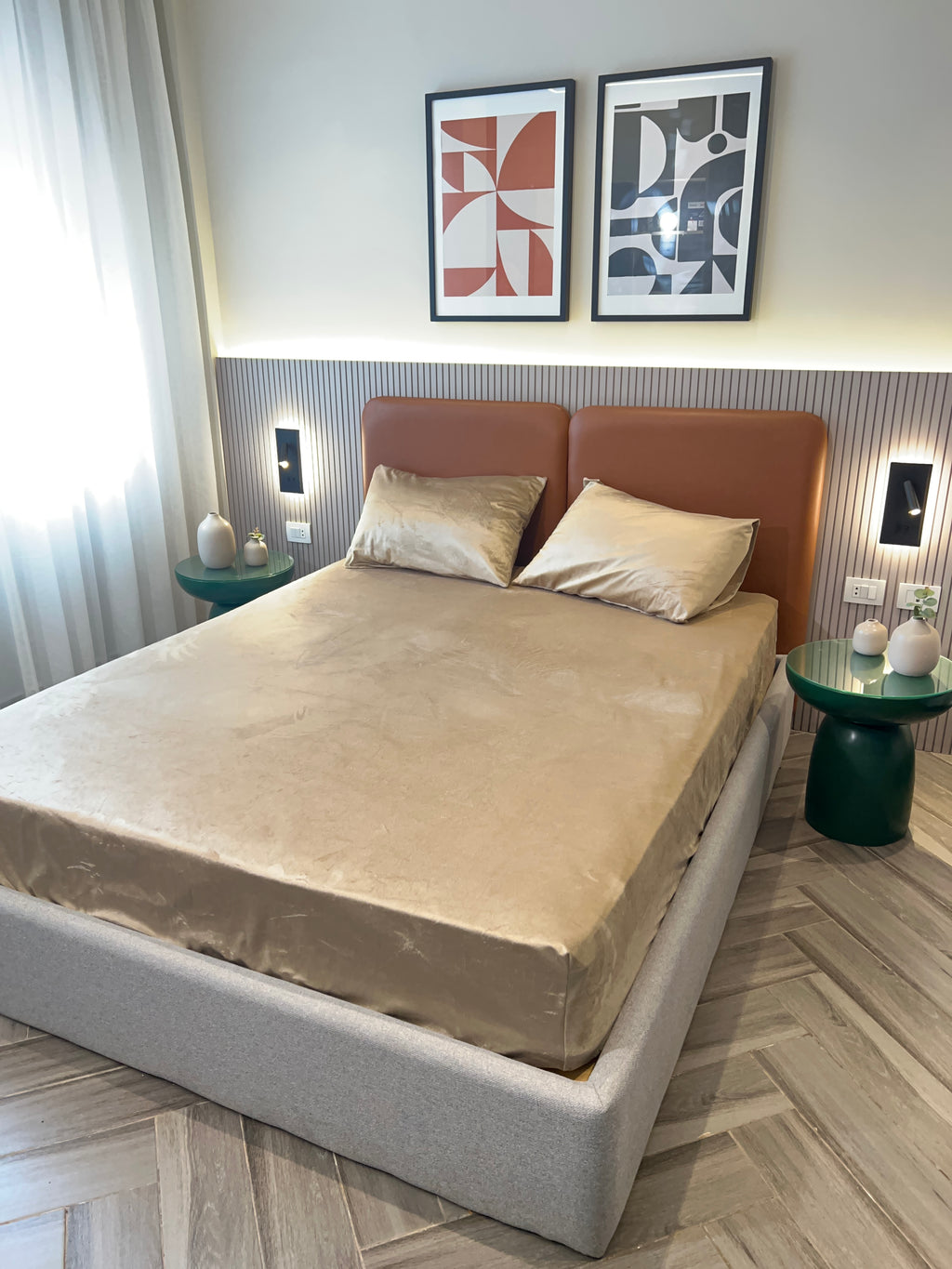 CARAMEL Plain Velvet Bedsheet