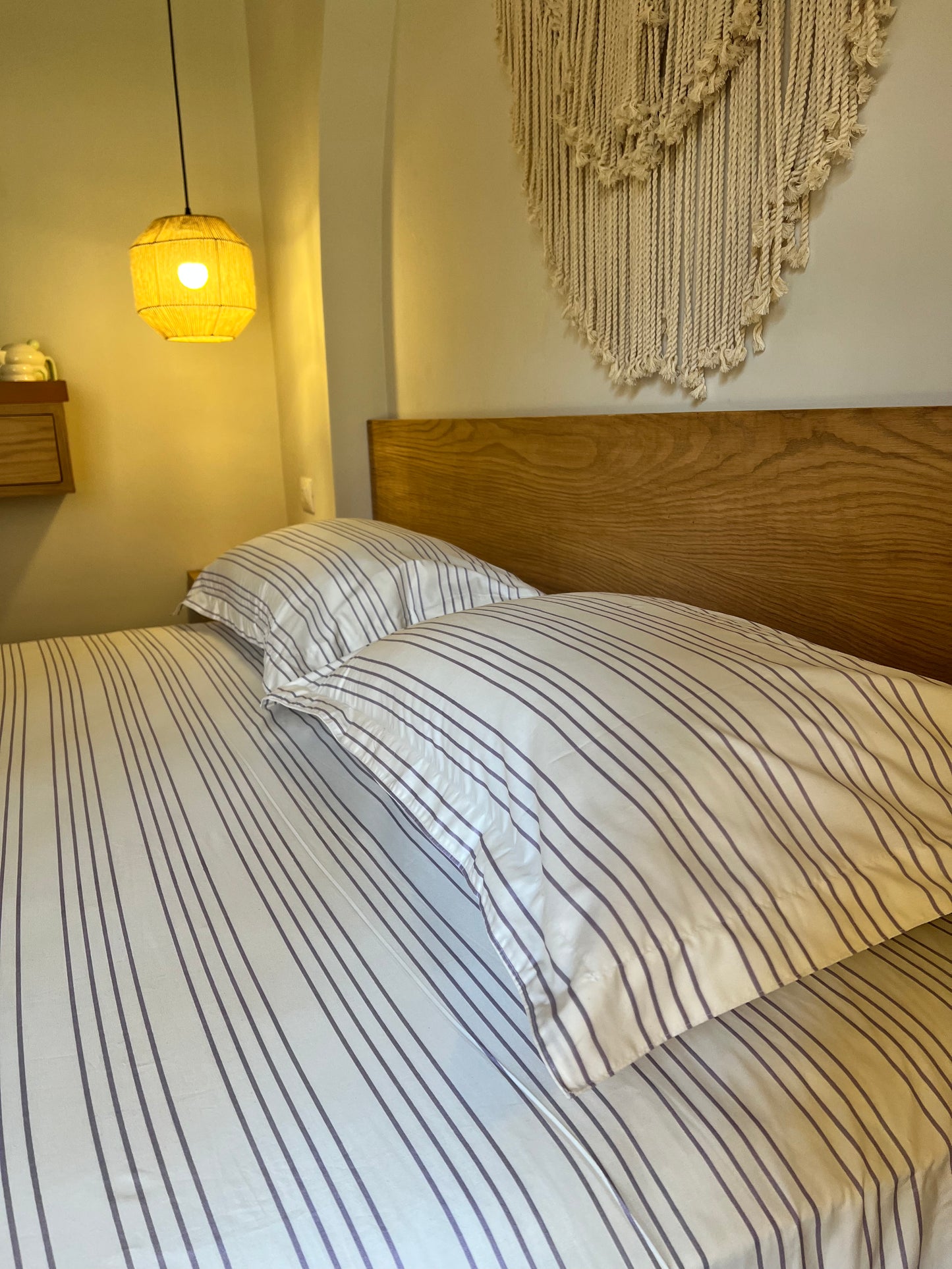 PURPLE RIBBED cotton bedsheet