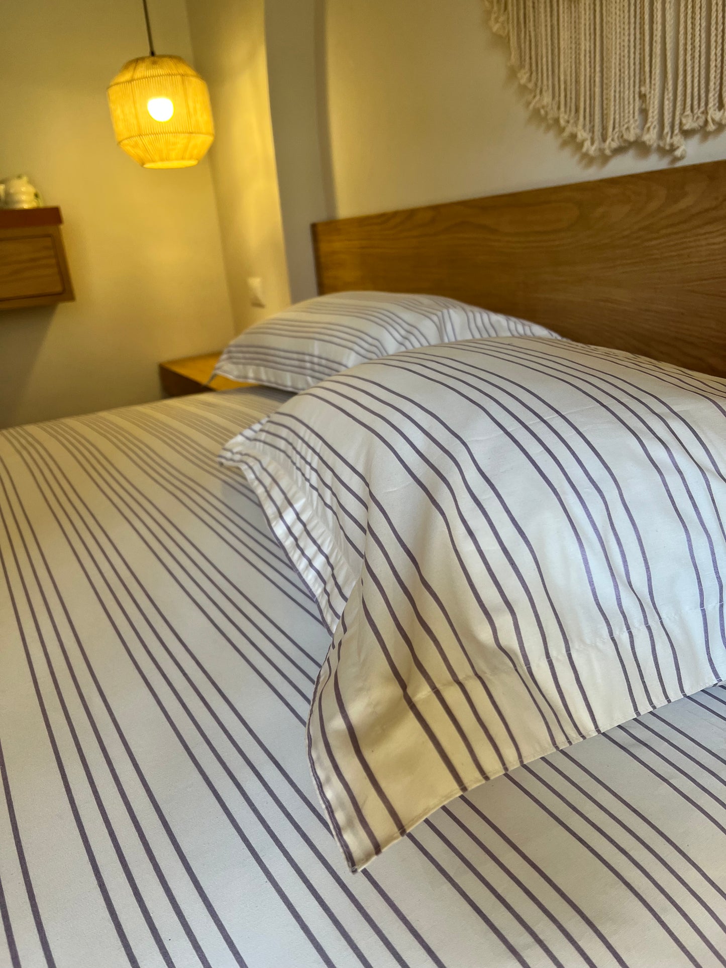 PURPLE RIBBED cotton bedsheet