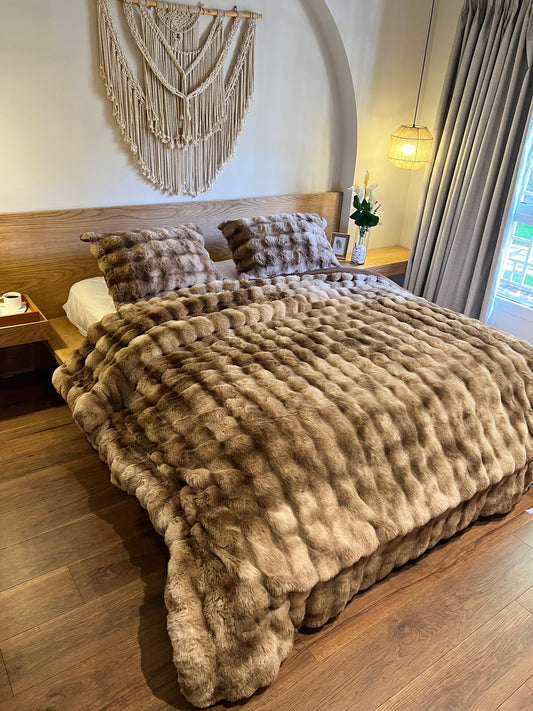 TEDDY Bubbles Fur Duvet