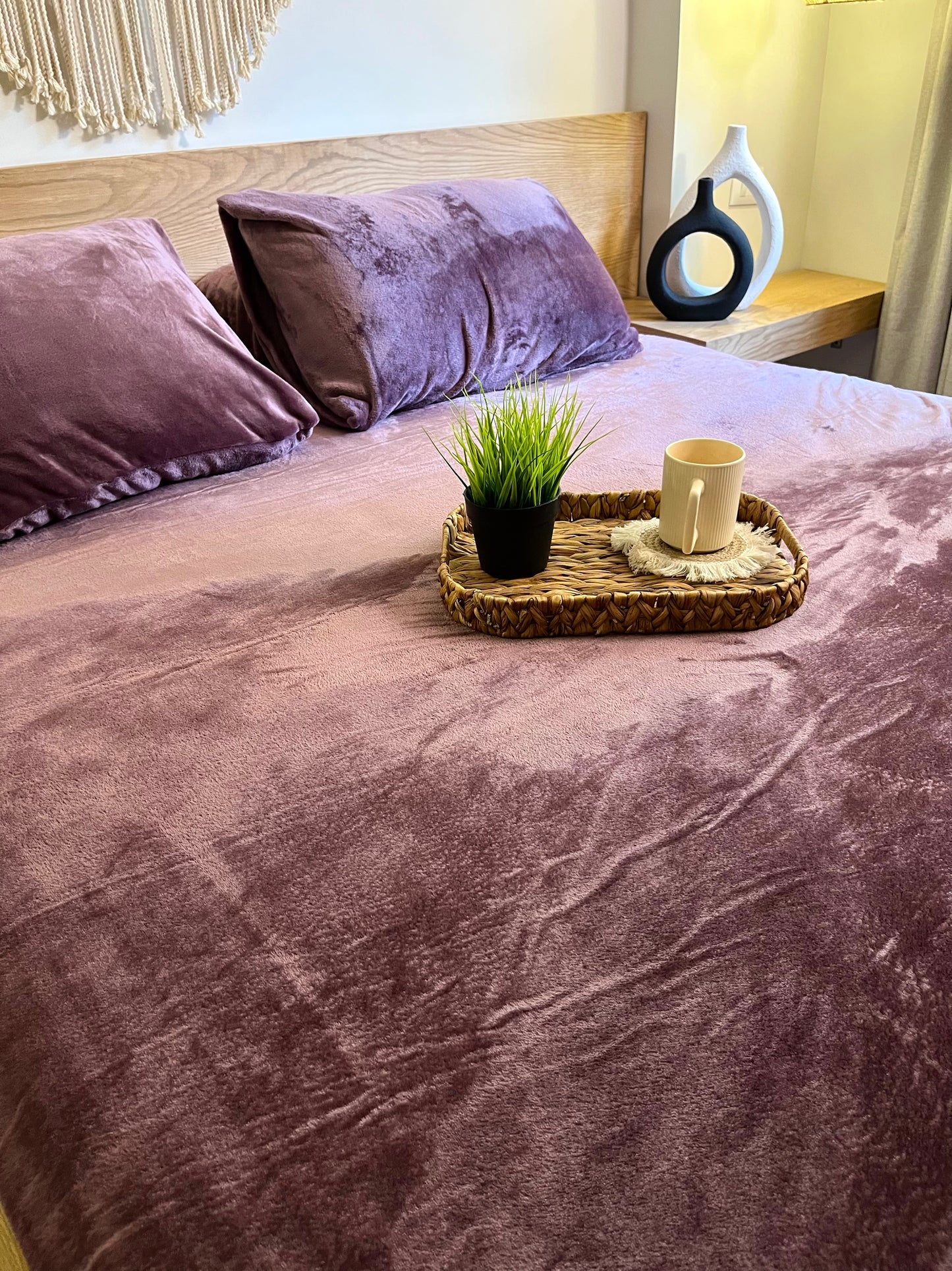 ROYAL PLUM Plain Flannel Bedsheet