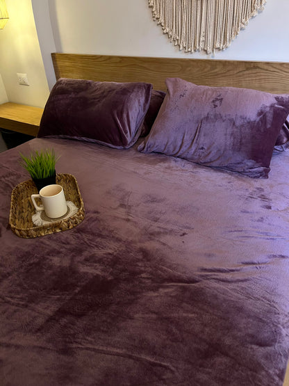 ROYAL PLUM Plain Flannel Bedsheet