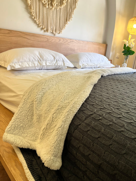 SMOKEY WOOL Knitted Cotton Throw Blanket