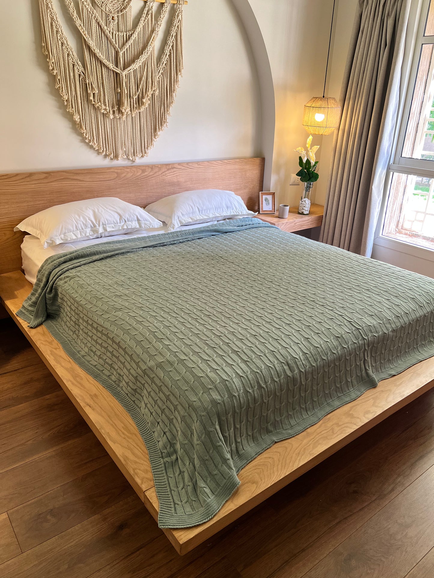 FRESH Knitted Cotton Throw Blanket