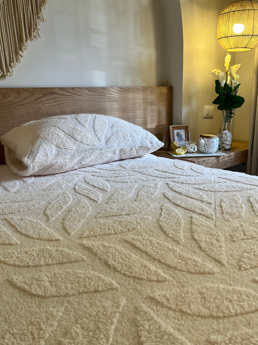 JASMINE Floral Velvet Bedsheet