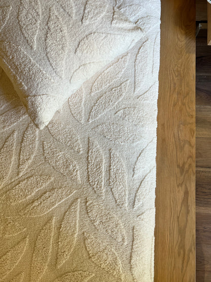 JASMINE Floral Velvet Bedsheet