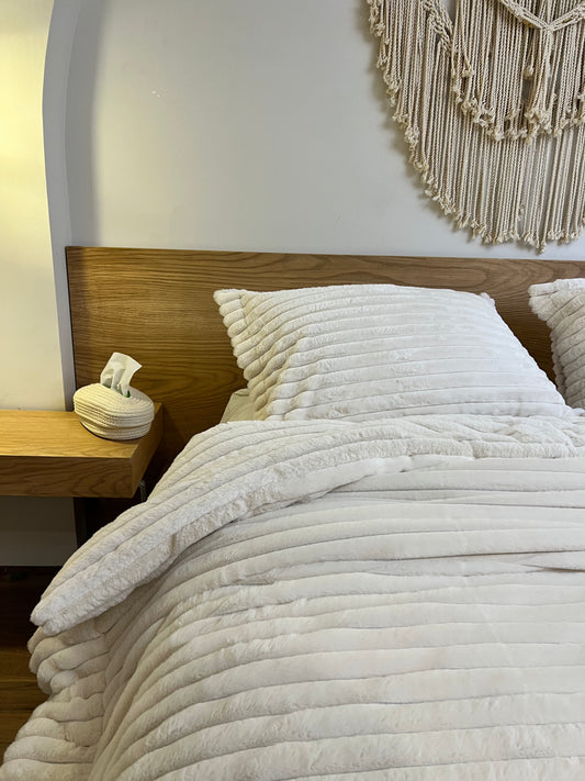 RAFFAELLO Flow Fur Duvet